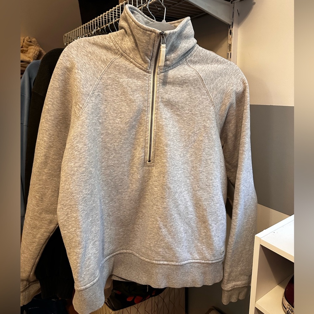 Vuori half zip pullover